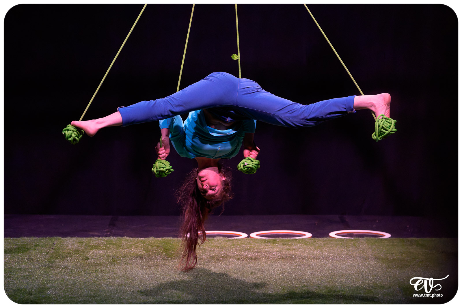 LE VERTIGE DE L'ENVERS (CIE L'ENVOLÉE CIRQUE)